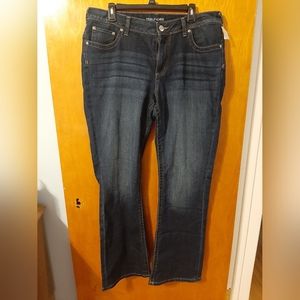 New Maurices Mid Rise Jeans